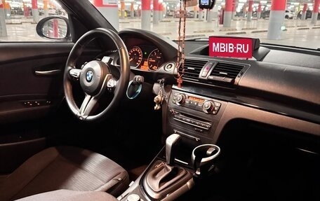 BMW 1 серия, 2009 год, 1 050 000 рублей, 21 фотография