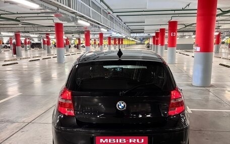 BMW 1 серия, 2009 год, 1 050 000 рублей, 18 фотография