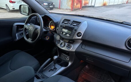 Toyota RAV4, 2012 год, 1 095 000 рублей, 11 фотография