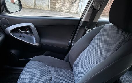 Toyota RAV4, 2012 год, 1 095 000 рублей, 13 фотография