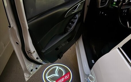 Mazda 3, 2017 год, 1 550 000 рублей, 12 фотография