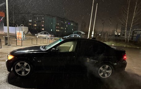 BMW 3 серия, 2005 год, 830 000 рублей, 3 фотография