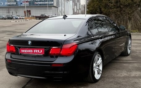 BMW 7 серия, 2013 год, 2 800 000 рублей, 8 фотография