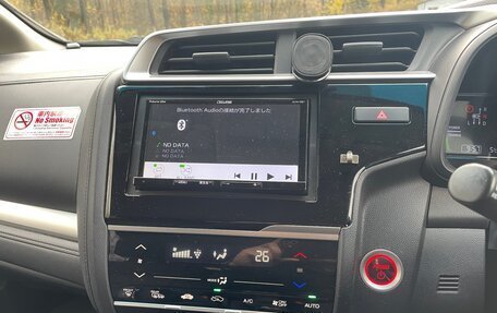 Honda Fit III, 2019 год, 1 300 000 рублей, 12 фотография