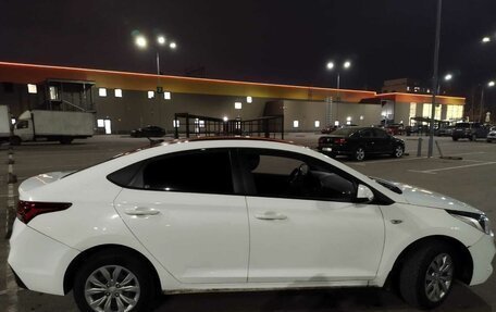 Hyundai Solaris II рестайлинг, 2019 год, 1 057 000 рублей, 7 фотография