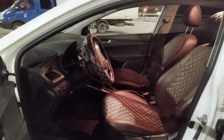 Hyundai Solaris II рестайлинг, 2019 год, 1 057 000 рублей, 9 фотография