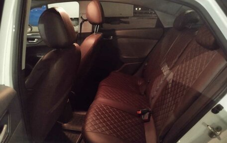 Hyundai Solaris II рестайлинг, 2019 год, 1 057 000 рублей, 10 фотография