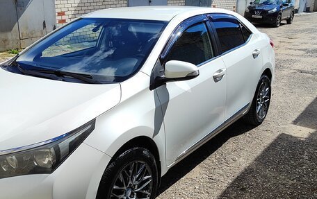 Toyota Corolla, 2014 год, 1 350 000 рублей, 2 фотография