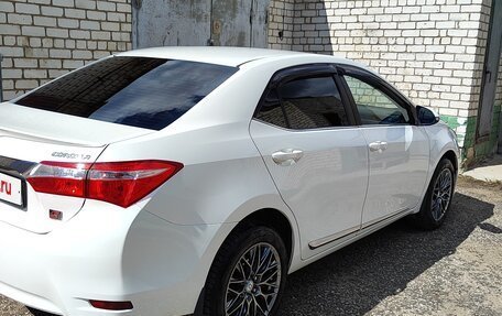 Toyota Corolla, 2014 год, 1 350 000 рублей, 4 фотография