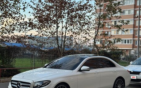 Mercedes-Benz E-Класс, 2016 год, 3 200 000 рублей, 13 фотография