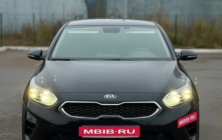 KIA cee'd III, 2020 год, 1 690 000 рублей, 2 фотография