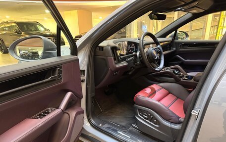 Porsche Cayenne III, 2025 год, 18 850 000 рублей, 29 фотография