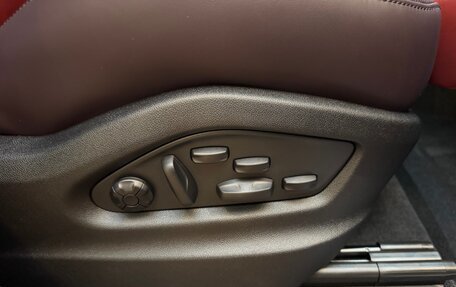 Porsche Cayenne III, 2025 год, 18 850 000 рублей, 22 фотография