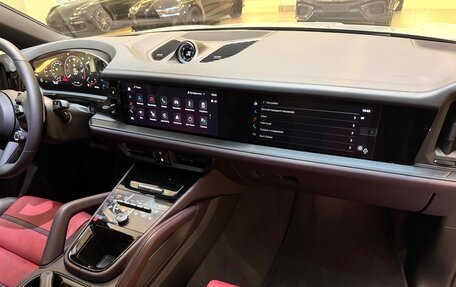 Porsche Cayenne III, 2025 год, 18 850 000 рублей, 27 фотография