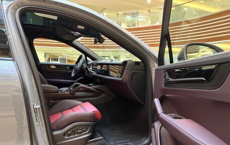 Porsche Cayenne III, 2025 год, 18 850 000 рублей, 24 фотография