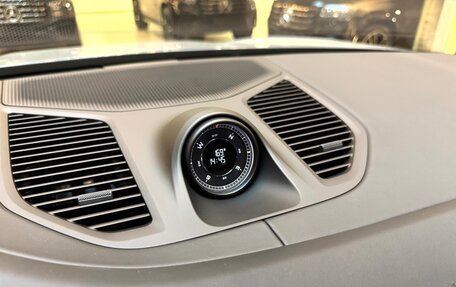 Porsche Cayenne III, 2025 год, 18 850 000 рублей, 32 фотография