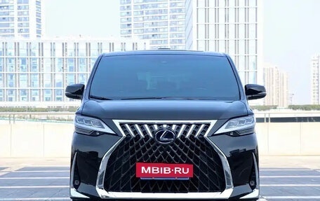 Lexus LM I, 2021 год, 9 333 155 рублей, 2 фотография