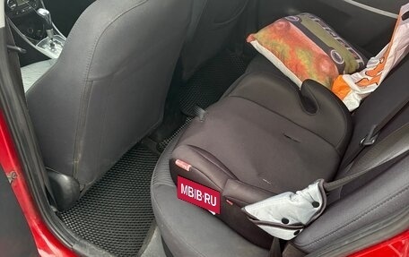 Hyundai Solaris II рестайлинг, 2012 год, 880 000 рублей, 10 фотография