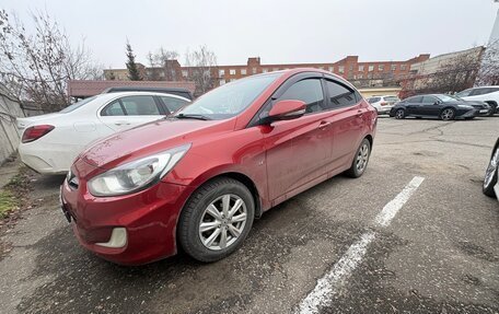 Hyundai Solaris II рестайлинг, 2012 год, 880 000 рублей, 16 фотография