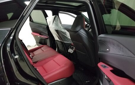 Lexus RX IV рестайлинг, 2025 год, 9 500 000 рублей, 8 фотография