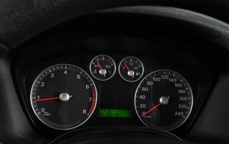 Ford Focus II рестайлинг, 2006 год, 520 000 рублей, 15 фотография