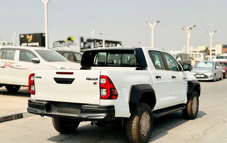 Toyota Hilux VIII, 2024 год, 7 250 000 рублей, 18 фотография