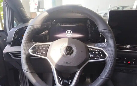 Volkswagen Golf VIII, 2025 год, 2 450 155 рублей, 6 фотография