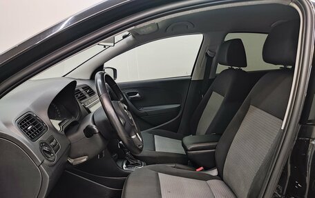 Volkswagen Polo VI (EU Market), 2011 год, 650 000 рублей, 14 фотография