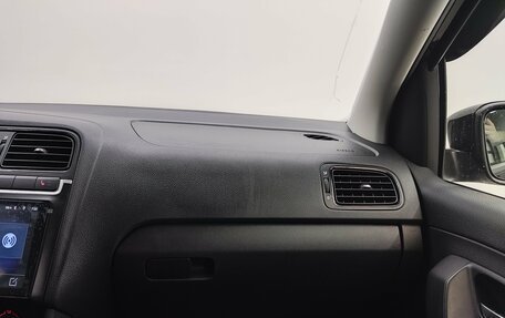 Volkswagen Polo VI (EU Market), 2011 год, 650 000 рублей, 12 фотография