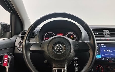 Volkswagen Polo VI (EU Market), 2011 год, 650 000 рублей, 10 фотография