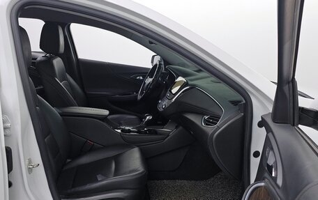 Chevrolet Malibu IX, 2022 год, 1 350 000 рублей, 11 фотография