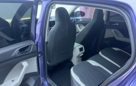 Volkswagen T-Cross I, 2022 год, 1 640 000 рублей, 6 фотография