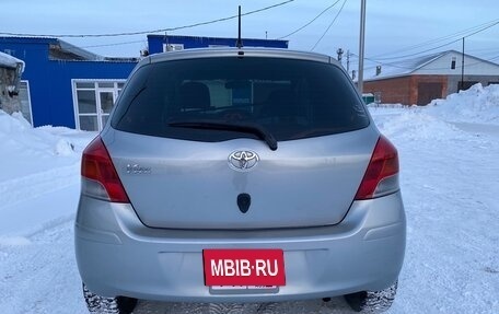 Toyota Vitz, 2009 год, 670 000 рублей, 5 фотография