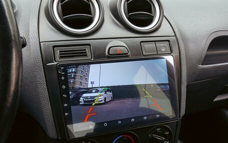 Ford Fiesta, 2006 год, 650 000 рублей, 13 фотография