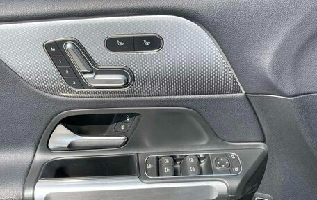 Mercedes-Benz GLB, 2021 год, 2 190 002 рублей, 15 фотография