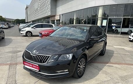 Skoda Octavia IV, 2023 год, 1 650 000 рублей, 1 фотография