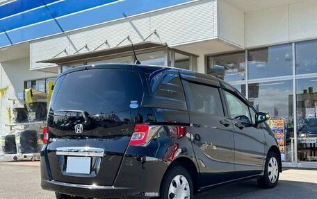 Honda Freed I, 2016 год, 797 000 рублей, 5 фотография