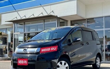 Honda Freed I, 2016 год, 797 000 рублей, 1 фотография