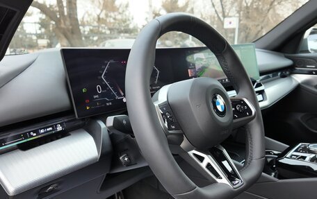 BMW 5 серия, 2025 год, 7 700 000 рублей, 6 фотография