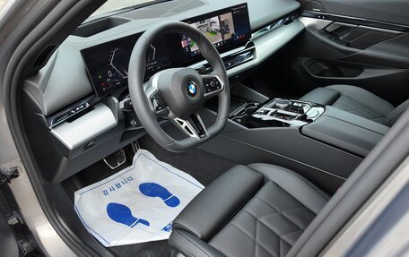 BMW 5 серия, 2025 год, 7 700 000 рублей, 5 фотография