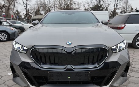 BMW 5 серия, 2025 год, 7 700 000 рублей, 2 фотография