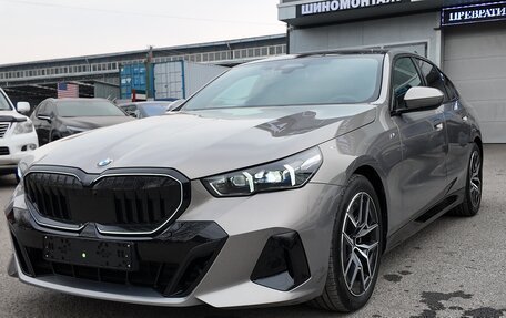 BMW 5 серия, 2025 год, 7 700 000 рублей, 4 фотография