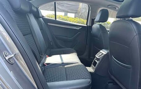 Skoda Octavia IV, 2023 год, 1 770 000 рублей, 7 фотография