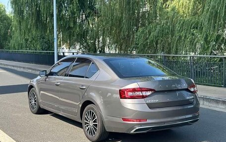 Skoda Octavia IV, 2023 год, 1 770 000 рублей, 2 фотография