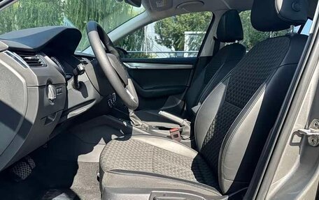 Skoda Octavia IV, 2023 год, 1 770 000 рублей, 9 фотография