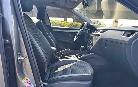 Skoda Octavia IV, 2023 год, 1 770 000 рублей, 11 фотография