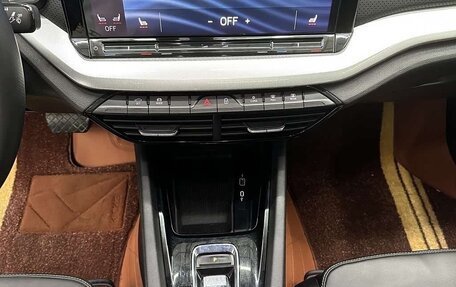 Skoda Octavia IV, 2022 год, 1 800 707 рублей, 7 фотография