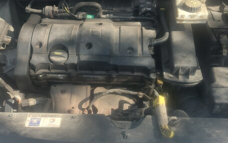 Peugeot Partner II рестайлинг 2, 2010 год, 460 000 рублей, 11 фотография