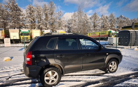 Hyundai Tucson III, 2008 год, 770 000 рублей, 3 фотография