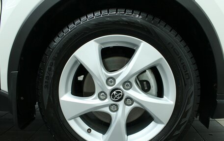 Toyota C-HR I рестайлинг, 2020 год, 2 800 000 рублей, 6 фотография